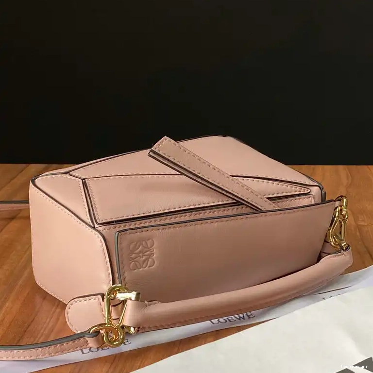 Fashionrepsfam ru Bag Loewe 2209SW0021 0820